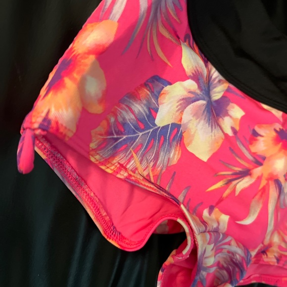 NWT Victoria's Secret PINK Gym to Swim Ruched Shortie shorts Hawaiian floral XS - Picture 4 of 7